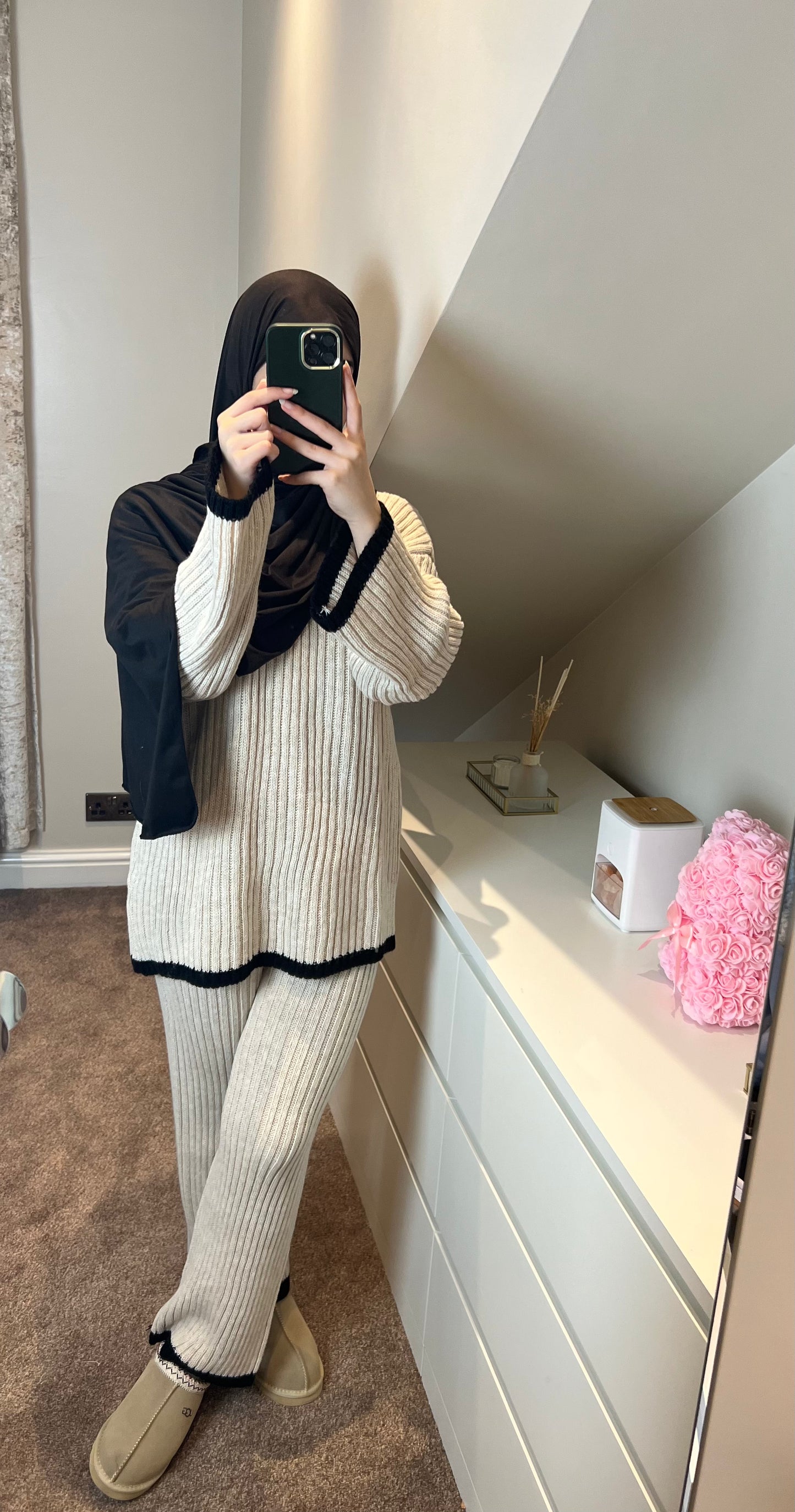 KNITTED LOUNGEWEAR SET - CREAM