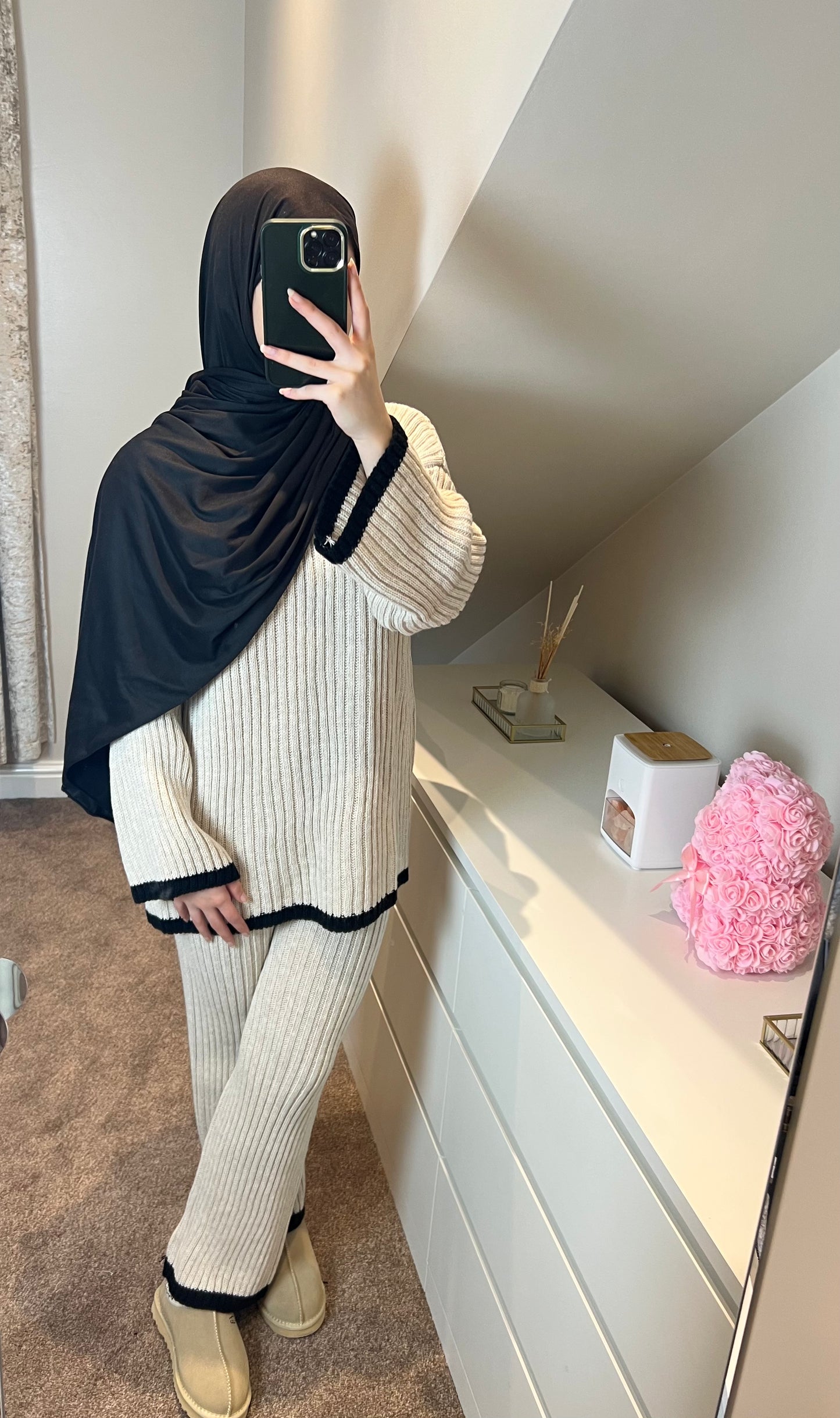 KNITTED LOUNGEWEAR SET - CREAM
